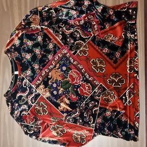 White Stag Flower Print/Gold Foil Blouse Size XL (16/18)